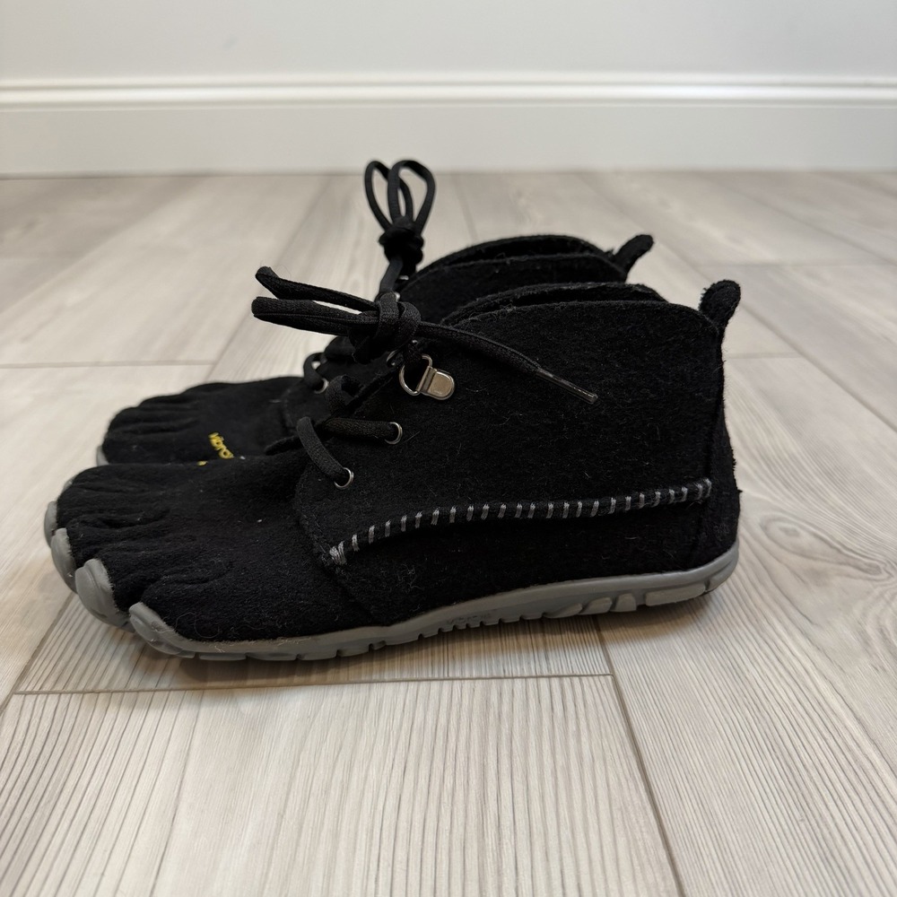 Vibram Women's Black FiveFingers Wool Minimalist Toe Shoes